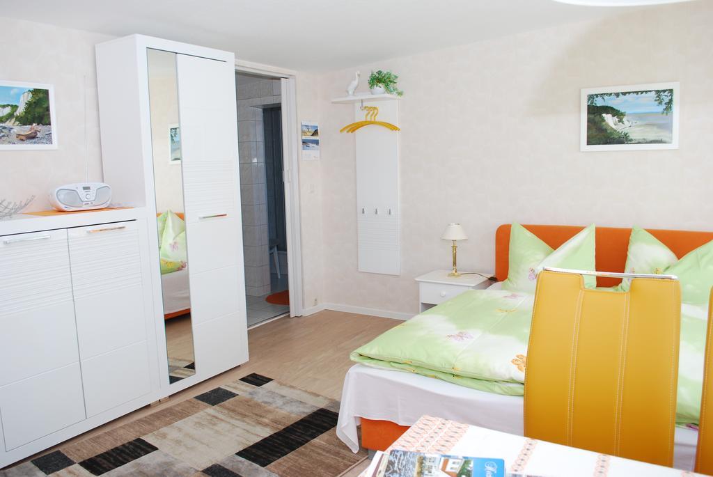 Ferienunterkünfte Familie Panter Sassnitz Exterior foto